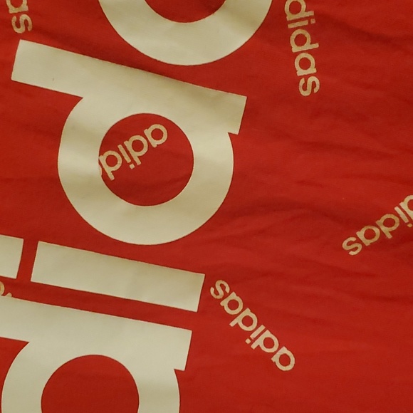 Mens red Adidas t shirt - Picture 3 of 3